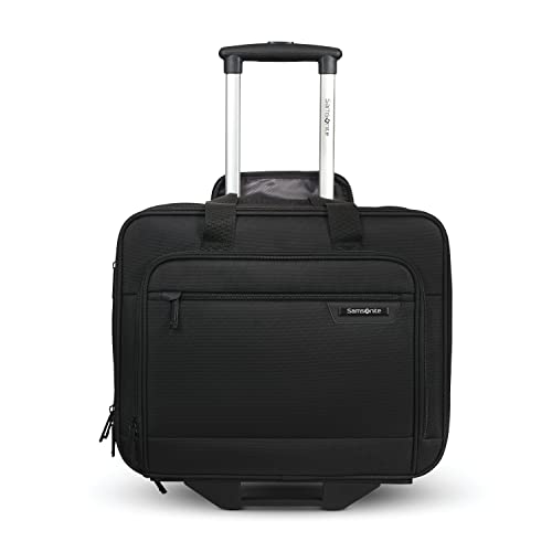 Samsonite vs. Rimowa: Innovation and Style Comparison