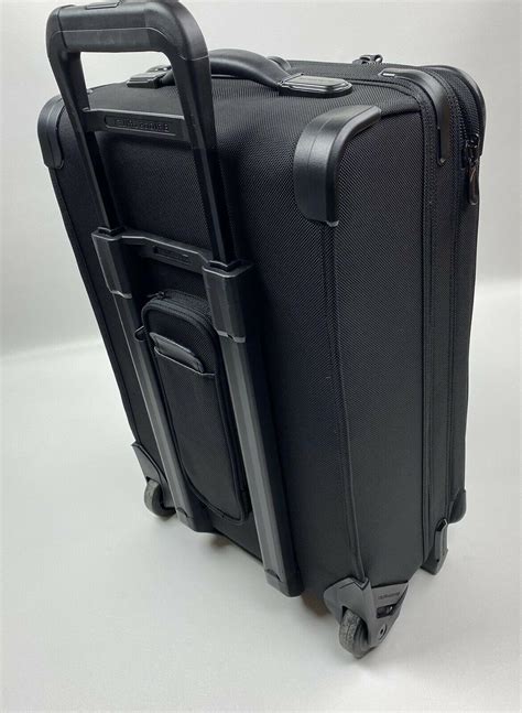 Briggs & Riley Baseline Domestic Carry-On (U122CX): Size and Dimensions