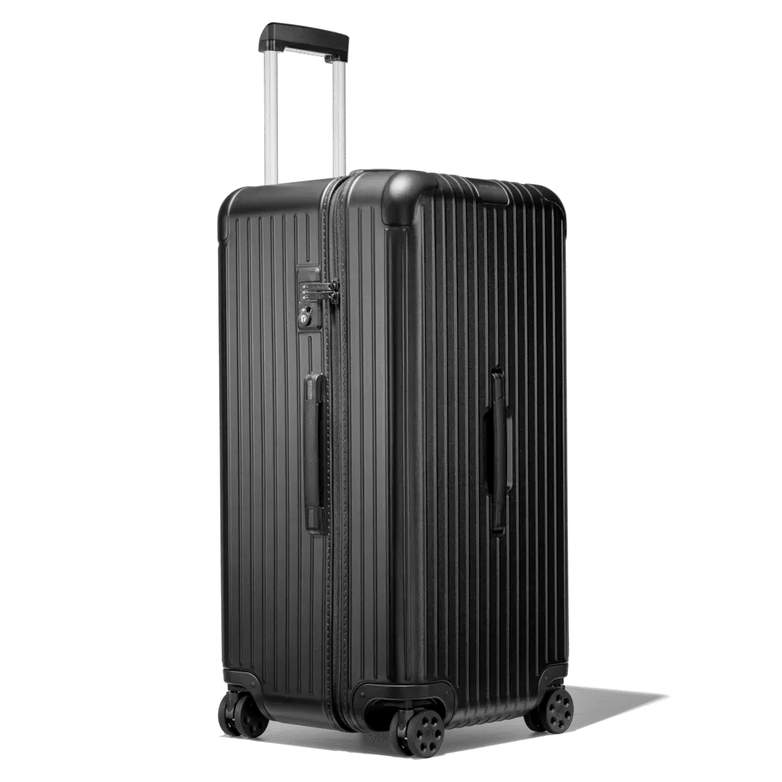 Breaking Down the Rimowa Essential Trunk – Our Take